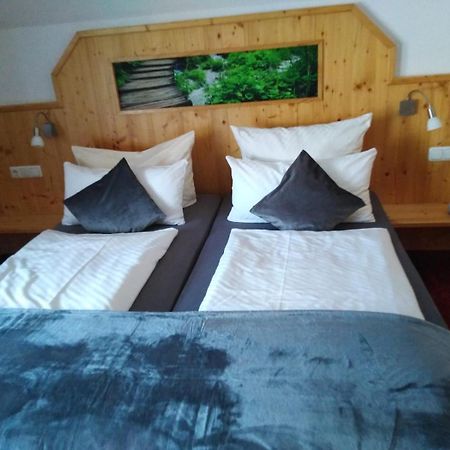 Hotel Wilder Mann Feuchtwangen Exteriör bild