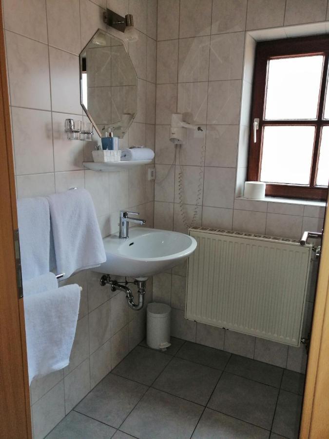 Hotel Wilder Mann Feuchtwangen Exteriör bild