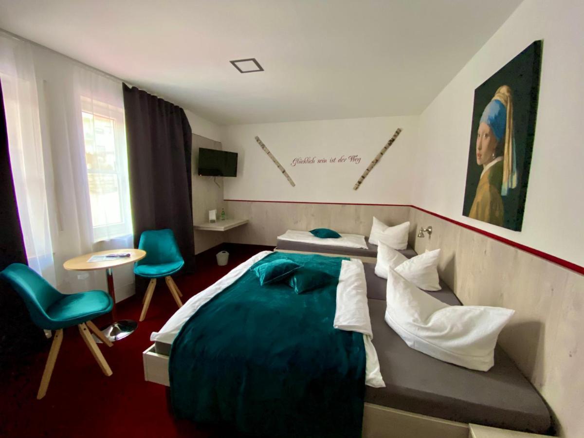 Hotel Wilder Mann Feuchtwangen Exteriör bild