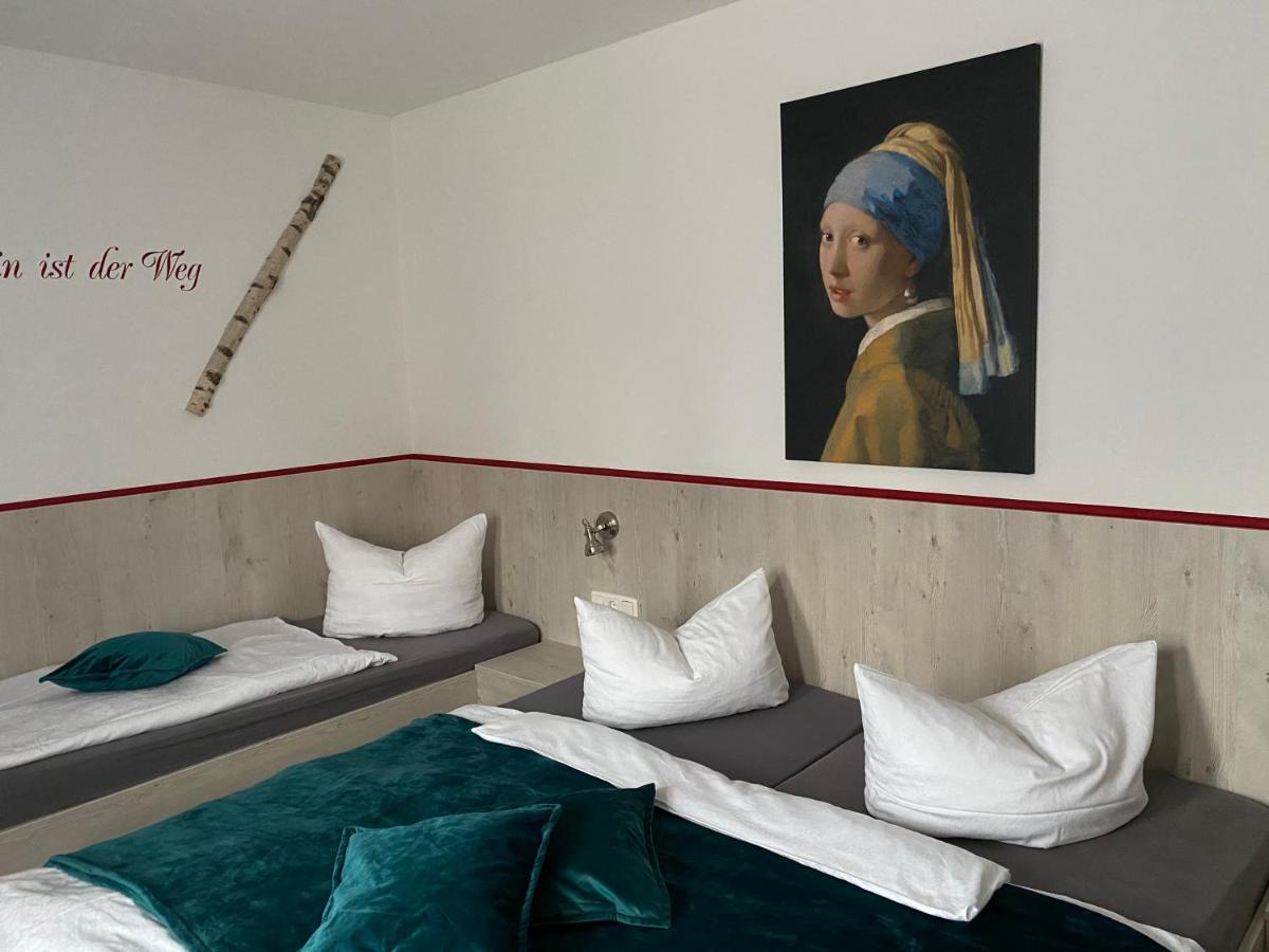 Hotel Wilder Mann Feuchtwangen Exteriör bild